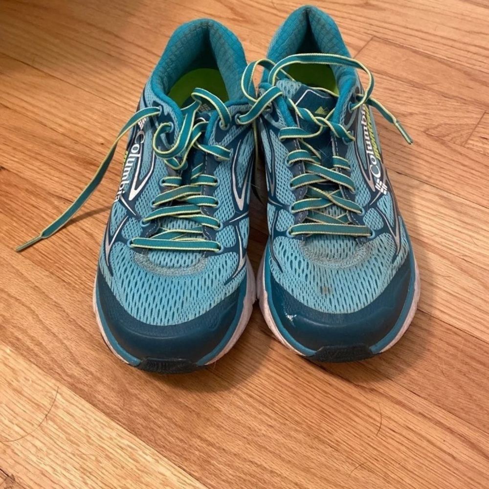 columbia tennis shoes